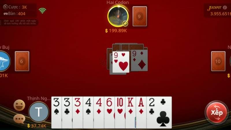 Đánh Bài Tiến Lên Có Chiến Thuật, Không Chỉ Dựa May Rủi 4 Biết khi nào bung và giấu bài