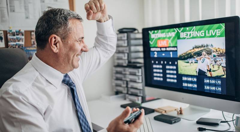 Cách Kiểm Soát Cảm Xúc Khi Cá Độ - Làm Chủ Tâm Lý 12 Cach Kiem Soat Cam Xuc Khi Ca Do Lam Chu Tam Ly